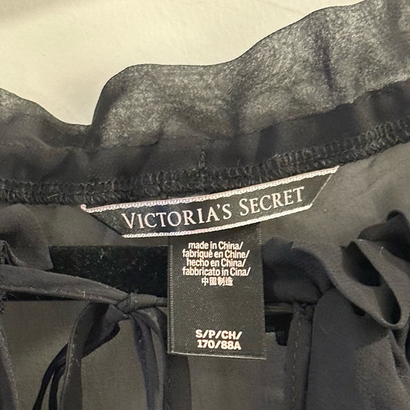 Victoria's Secret Very Sexy Chiffon Long Sleeve Teddy Bodysuit in Black - Picture 6 of 7